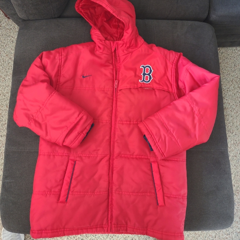 Nike MLB Boston Red Sox General Merchandise Jacket Size Medium.